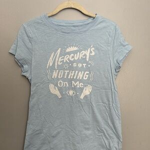 Universal Thread Graphic T